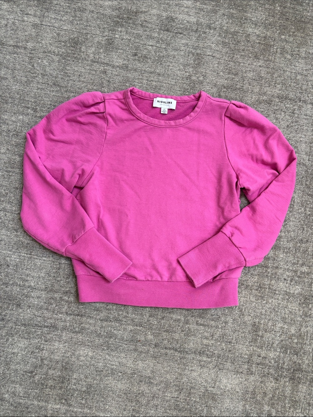 Pink women’s puff sleeve sweatshirt
